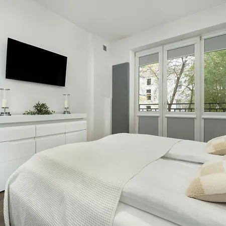 شقة Modern With Smarttv & Wifi By Renters