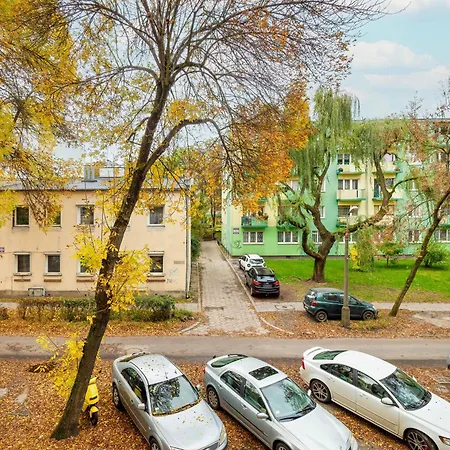 Modern With Smarttv & Wifi By Renters شقة *