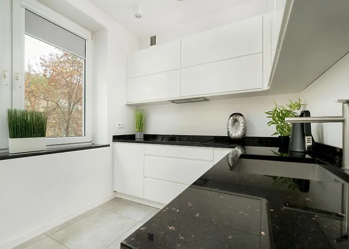 شقة Modern With Smarttv & Wifi By Renters *